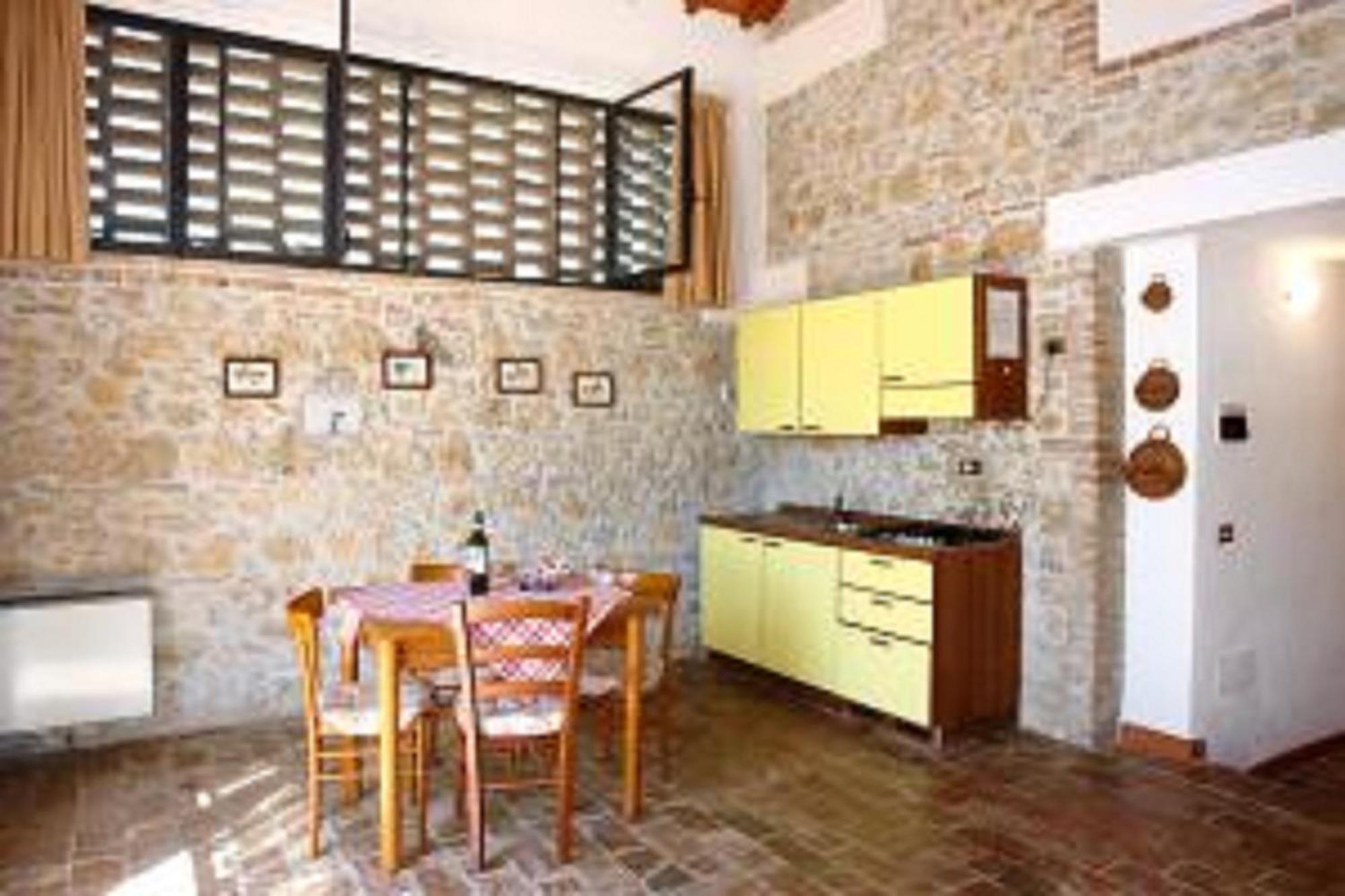 Podere Il Gioiello Apartment San Gimignano Cameră foto
